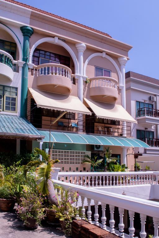 Indogee Apartments Pattaya ภายนอก รูปภาพ