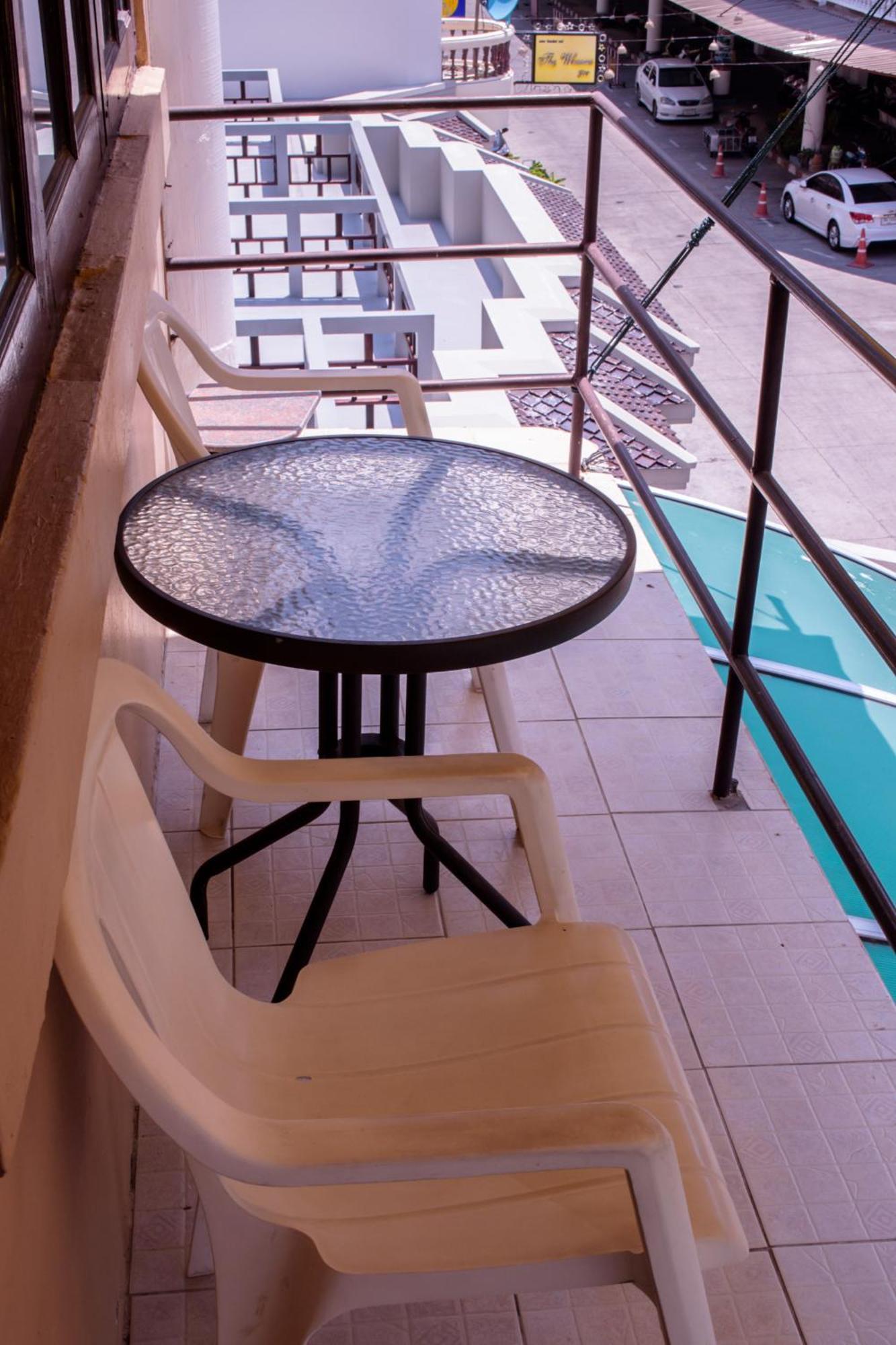Indogee Apartments Pattaya ภายนอก รูปภาพ