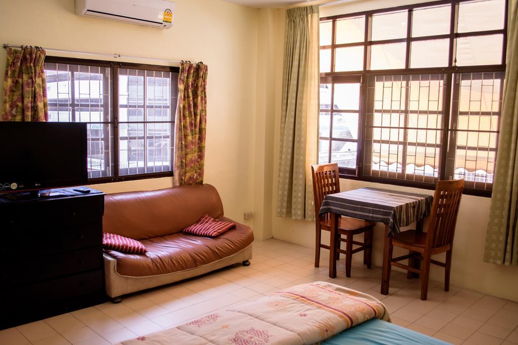 Indogee Apartments Pattaya ภายนอก รูปภาพ