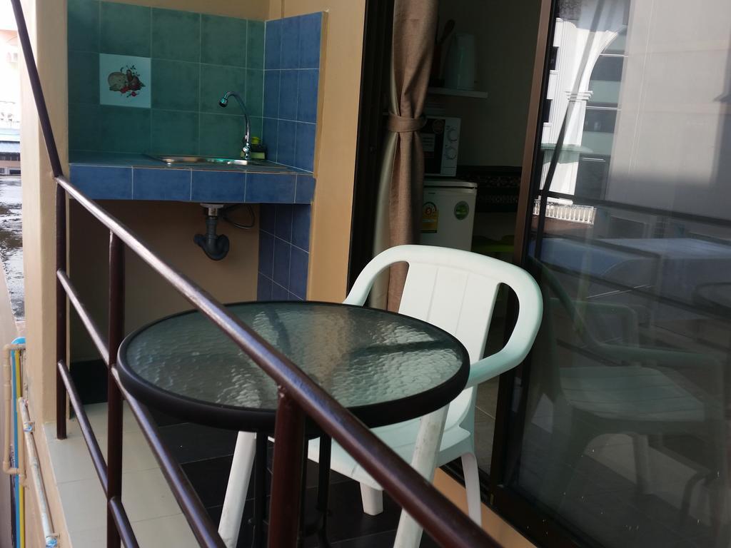 Indogee Apartments Pattaya ภายนอก รูปภาพ