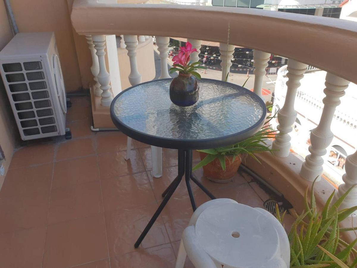 Indogee Apartments Pattaya ภายนอก รูปภาพ